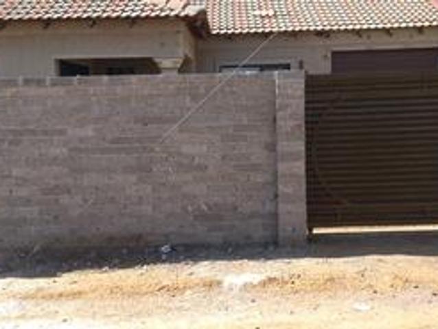 3 bedroom nicely renovated in driezi.