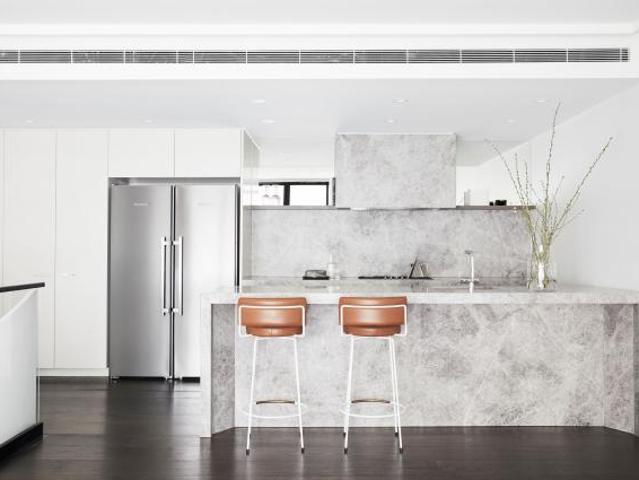3 bedroom, SOUTH MELBOURNE VIC 3205 83142884