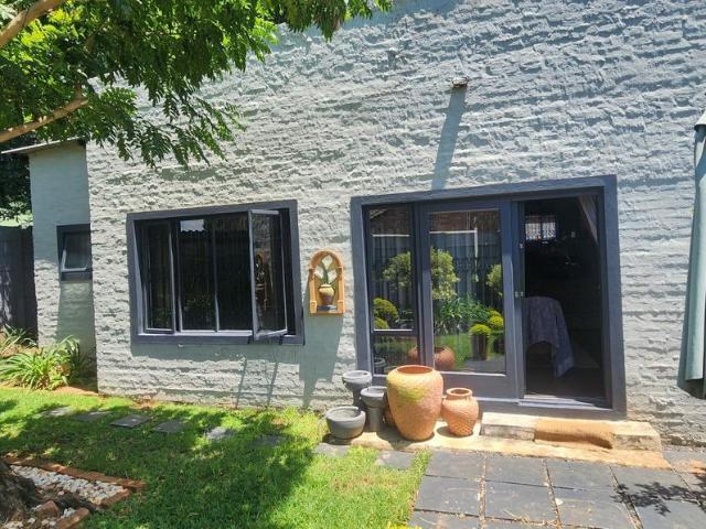 3 Bedroom semi detached cottage rented in Meyerspark, Pretoria