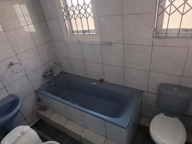 3 Bedroom semi detached for sale in Trenance Park, Verulam