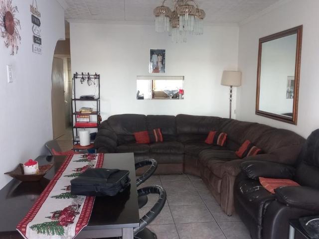 3 Bedroom semi detached for sale in Forest Haven, Phoenix