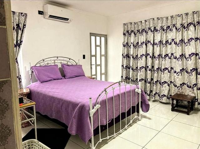 3 Bedroom semi detached for sale in Moorton, Chatsworth