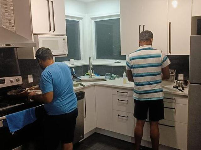 3 Bedroom Shared Living/roommate Ottawa ON 96647538