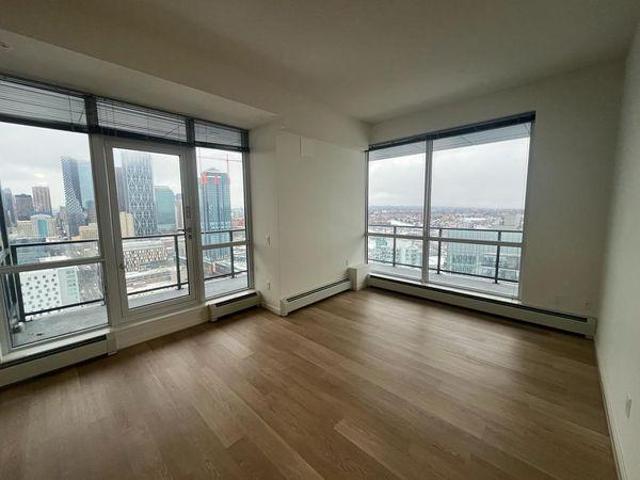3 Bedroom Shared Living/roommate Calgary AB 96647581