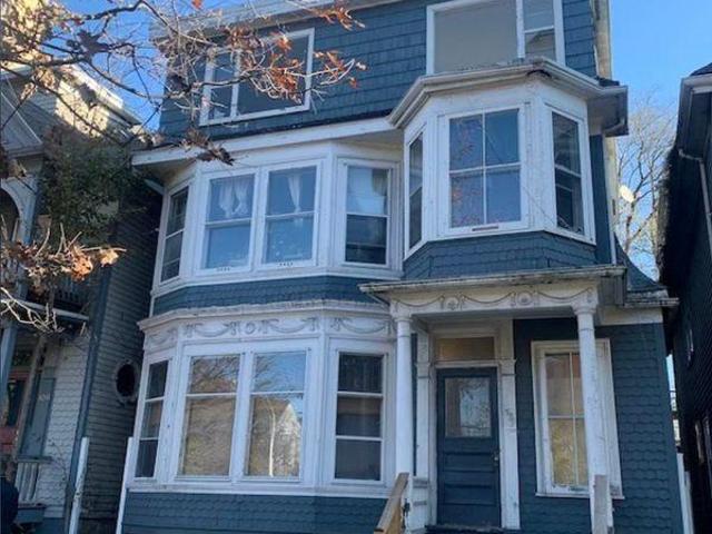 3 Bedroom Shared Living/roommate Halifax NS LS96644819
