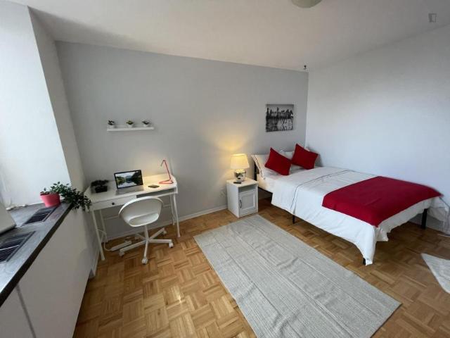 3 Bedroom Shared Living/roommate Toronto Toronto 90559215