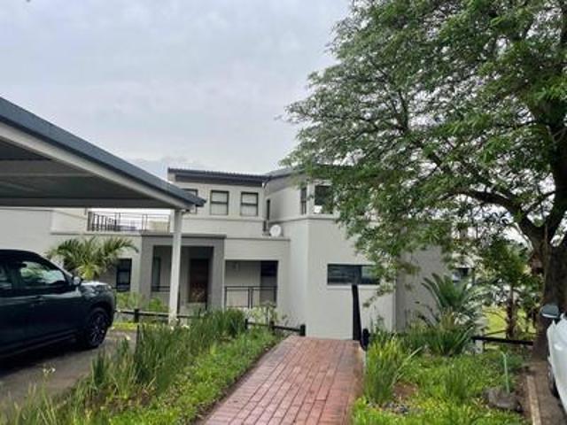 3 bedroom simplex for sale