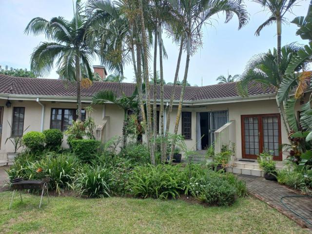 3 Bedroom Simplex For Sale in St Lucia
