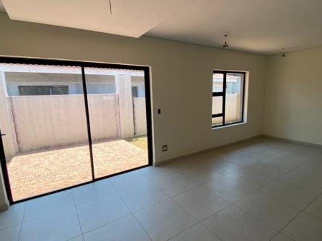 3 Bedroom Simplex in The Island Estates