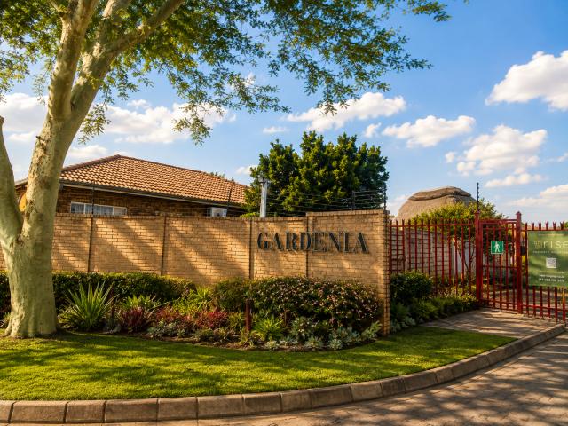 3 Bedroom Simplex in The Orchards