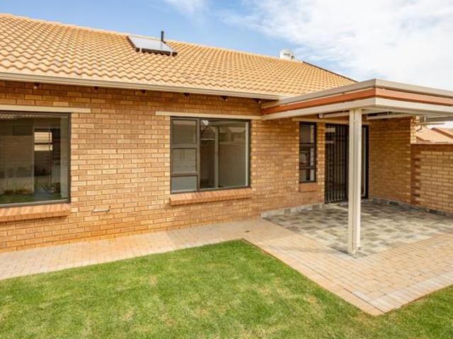 3 Bedroom Simplex in The Wilds Estate