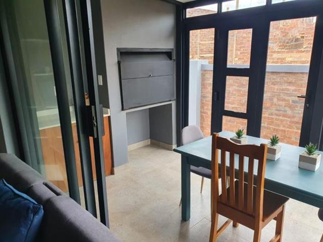 3 Bedroom Simplex in Van Der Hoff Park
