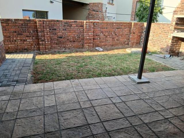 3 Bedroom Simplex in Waterval East