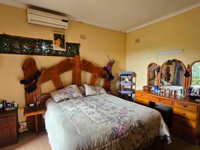 3 Bedroom Simplex in Anerley