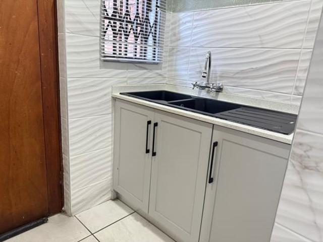3 Bedroom Simplex in Arboretum