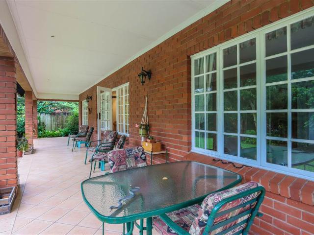3 Bedroom Simplex in Berea West
