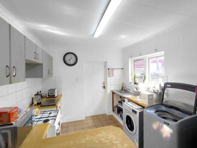 3 Bedroom Simplex in Birdswood