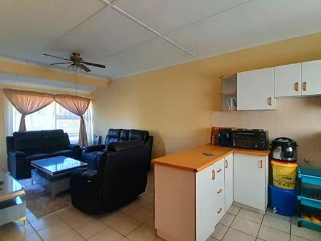 3 Bedroom Simplex in Bisley