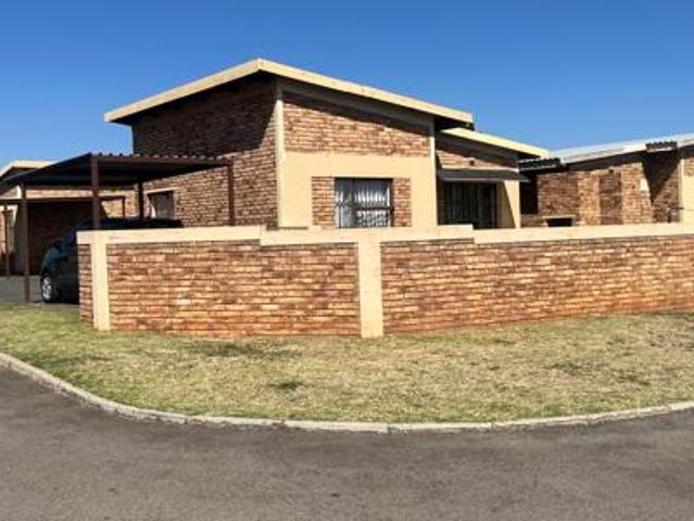 3 Bedroom Simplex in Bonanne