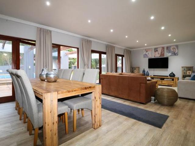 3 Bedroom Simplex in Flamwood