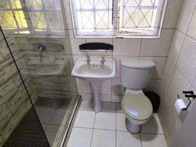 3 Bedroom Simplex in Grantham Park
