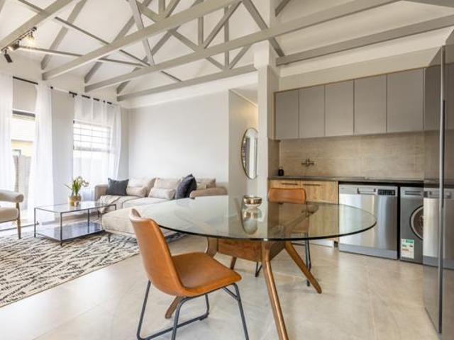 3 Bedroom Simplex in Heuweloord