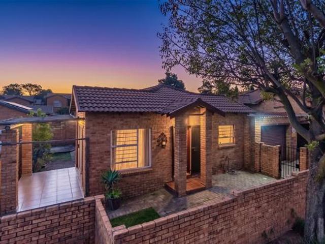 3 Bedroom Simplex in Honey Park