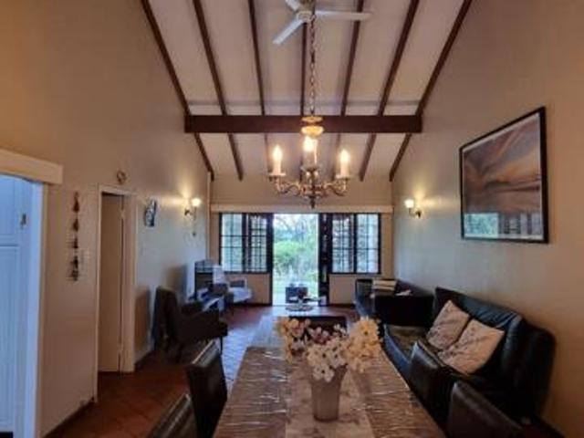 3 Bedroom Simplex in Kingston Park