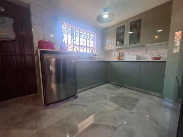 3 Bedroom Simplex in Lindhaven