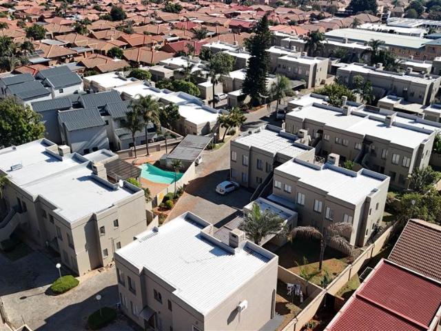 3 Bedroom Simplex in Magalieskruin