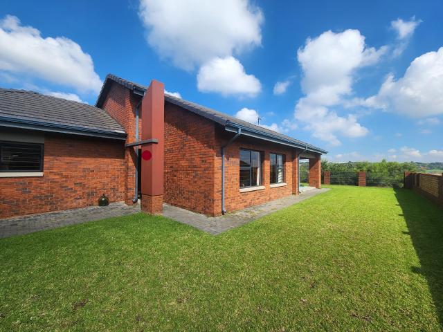 3 Bedroom Simplex in North Riding
