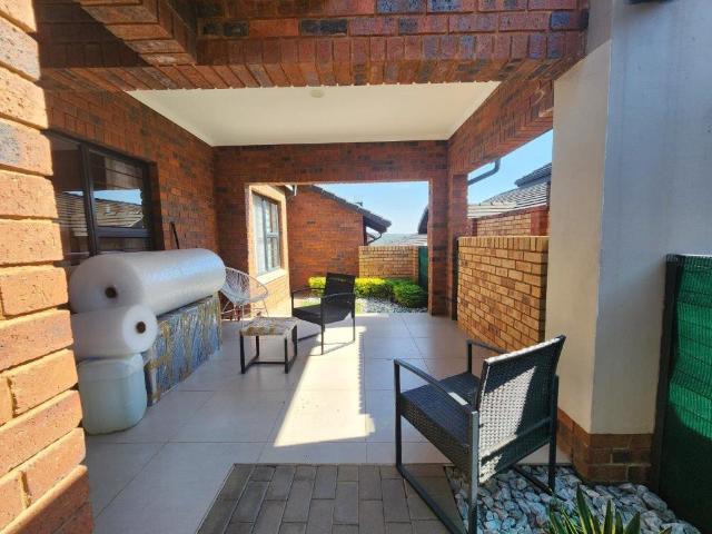 3 Bedroom Simplex in North Riding AH