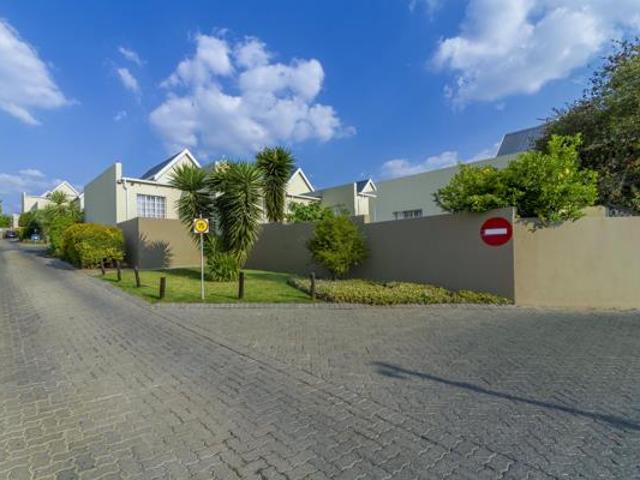 3 Bedroom Simplex in Radiokop