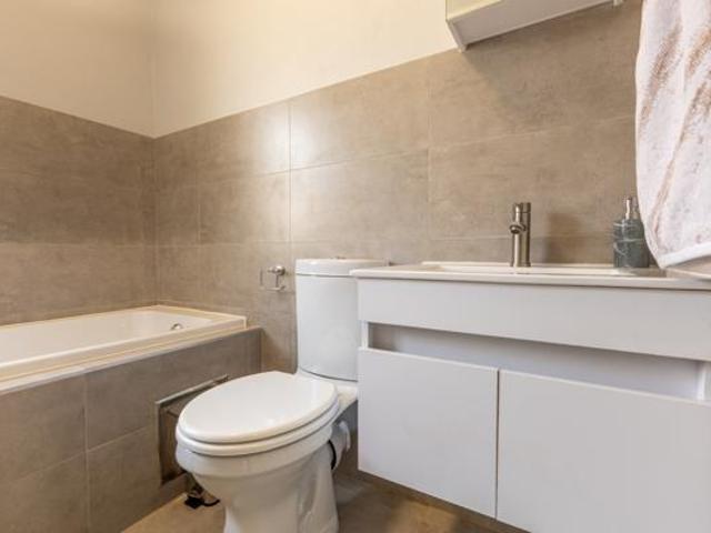 3 Bedroom Simplex in Raslouw AH
