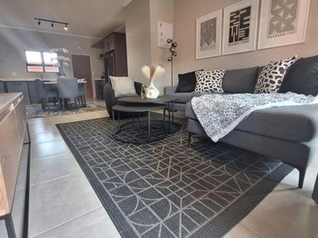 3 Bedroom Simplex in Rietvalleirand