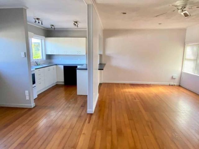 3 Bedroom + Study! Te Atatu Peninsula