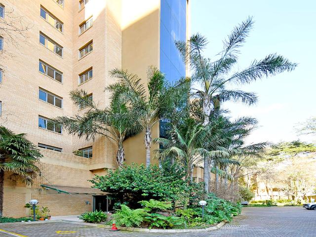 3 Bedroom Penthouse in Morningside