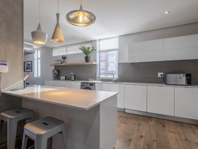 3 Bedroom Penthouse in Green Point