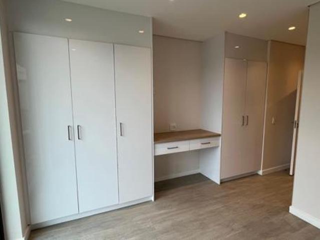 3 Bedroom Penthouse in Parkmore