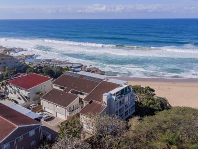 3 Bedroom Penthouse in Uvongo