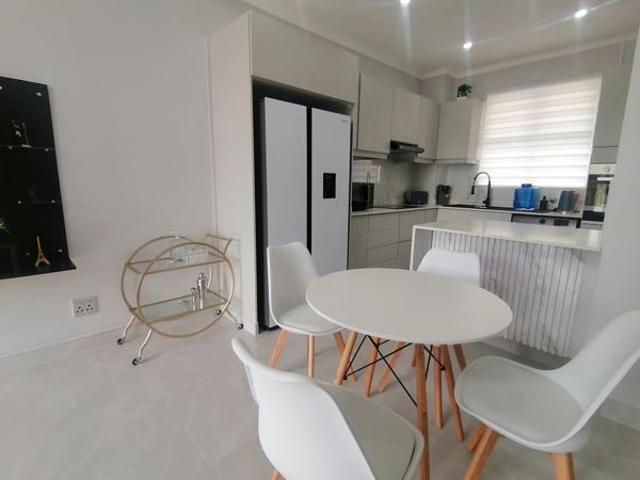 3 Bedroom Penthouse in Westbrook