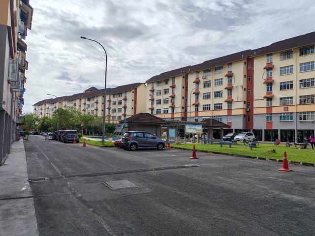 3 Bedroom Rose Villa Apartment
