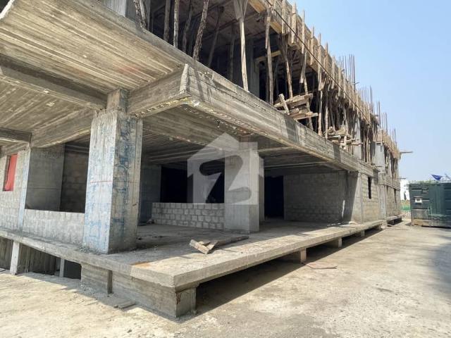 3 Bedroom With Attached Bath Luxury Apartment 1700 Sq Feet Available For Sale On 4.5 Years Easy Instalment Plan In Topcity 1