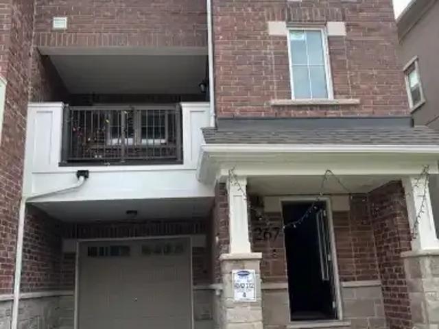 3 Bedroom Townhouse Milton ON 103920593