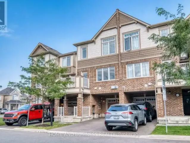 3 Bedroom Townhouse Milton ON 104957670