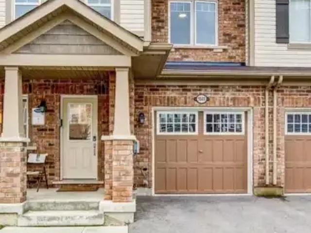 3 Bedroom Townhouse Milton ON LS102366550