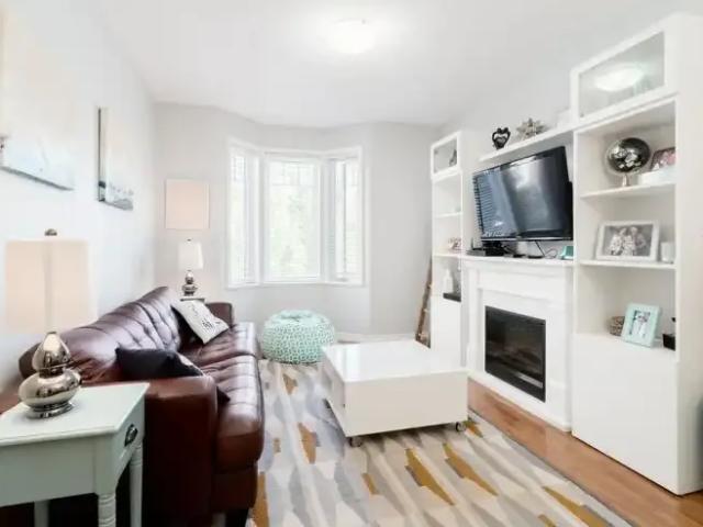 3 Bedroom Townhouse Mission BC 104401477