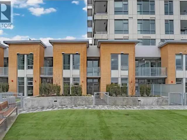 3 Bedroom Townhouse New Westminster BC 101789843