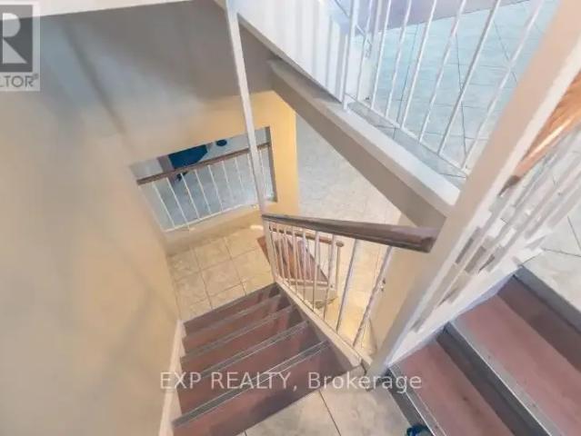3 Bedroom Townhouse Niagara Falls ON 100709328