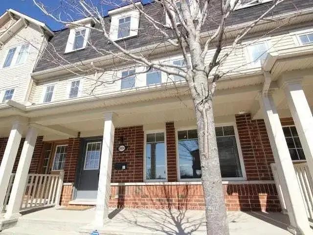 3 Bedroom Townhouse Ottawa ON 103879485